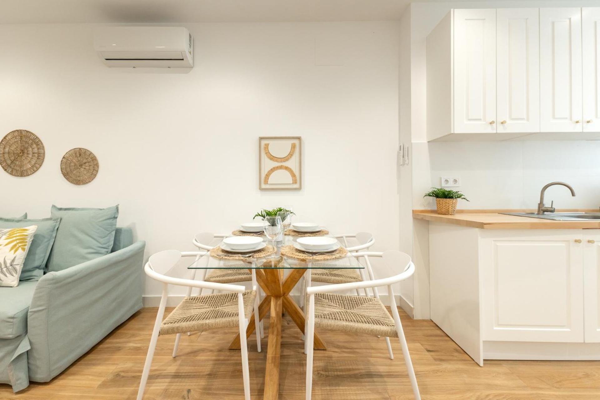 Isg Apartments Triana 1 Sevilla Eksteriør billede