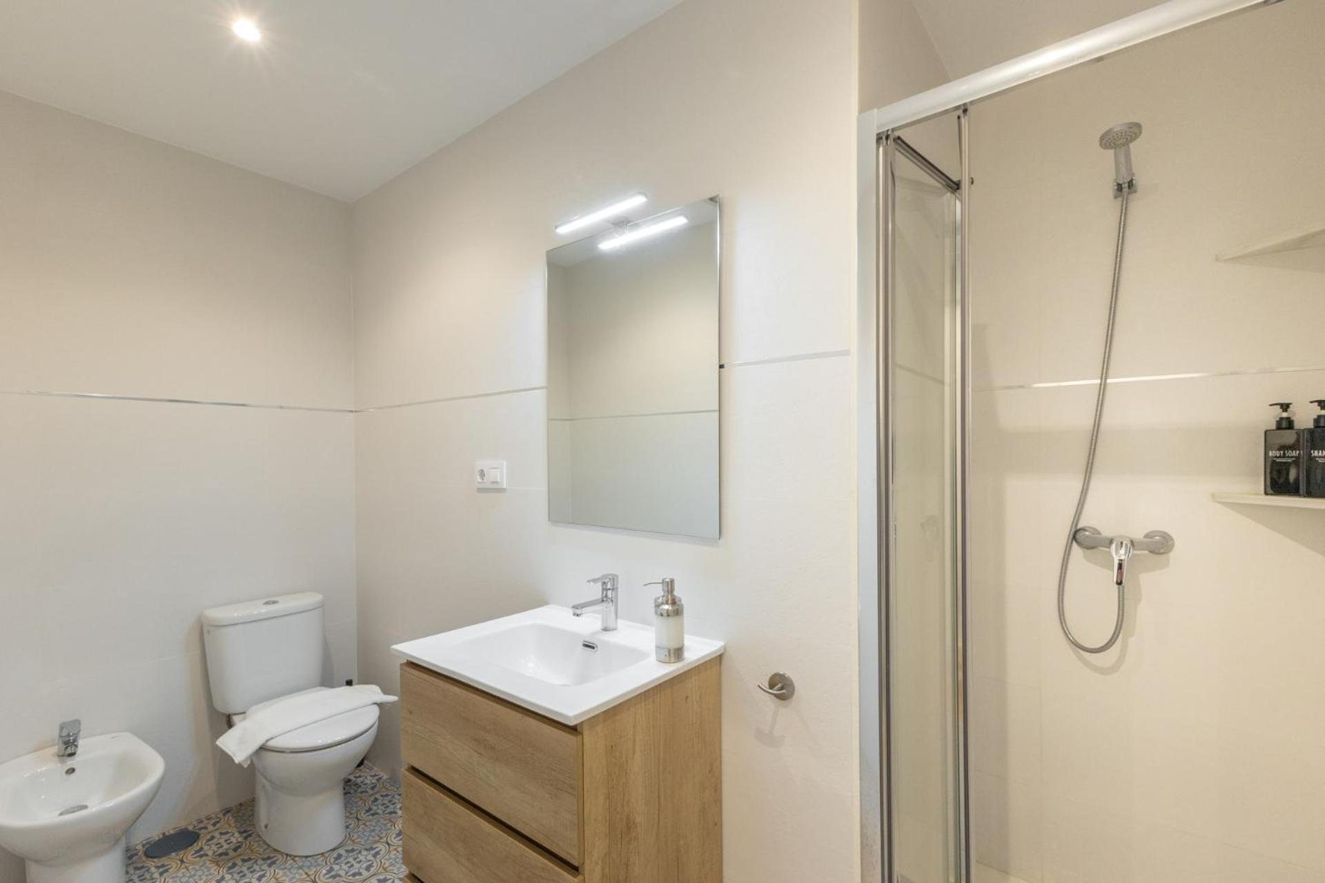 Isg Apartments Triana 1 Sevilla Eksteriør billede